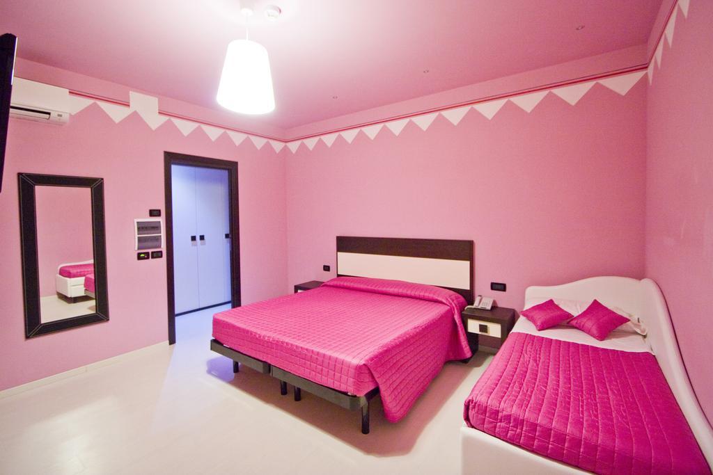 Hotel Leonardo Cesenatico Cameră foto
